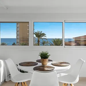 Σπίτι διακοπών Penthouse In Costa, - Seaview - Pool - 40m2 Private Terrace - One Bedroom - Sleeping Alcove