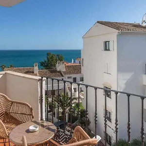 The Seven Seas Appartement