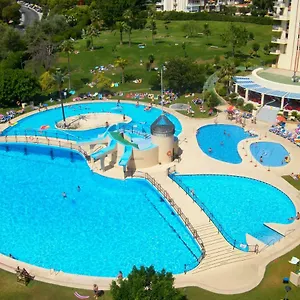 Piscina Bonita Gamonal * Benalmádena