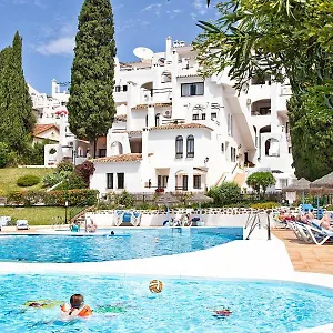 Pueblo Evita Premium Apartahotel *