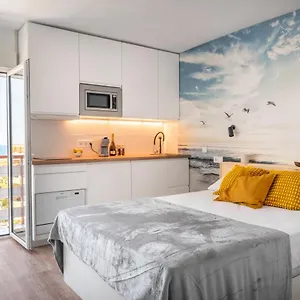 Modern Studio Naciones Apartamento