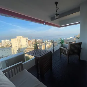 En Urbanizacion Con Fantasticas Vistas Appartement Benalmádena