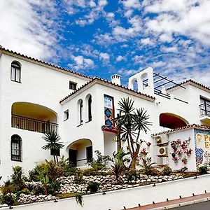 Apartman 2 Bedroom With Pool And Barbecue