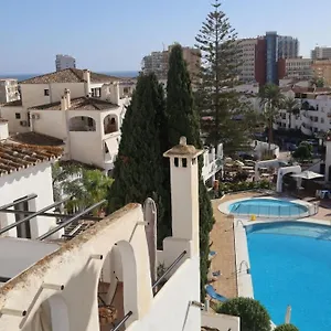 En Pueblo Evita Con Piscina Y Terraza Appartamento *