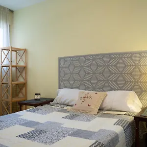 Habitacion Doble Con Bano Compartido En Camping *