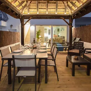 La Palapa Chalet *