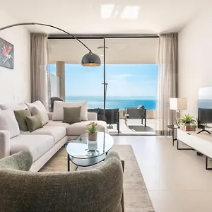 Sea View Haven With Pool, Terrace & Parking By Rems Appartement *