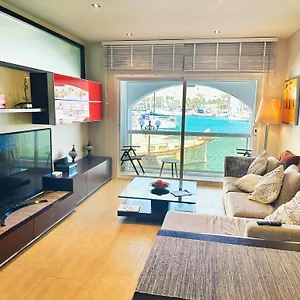 New Waterfront Gem W Rooftop Pool-puerto Marina Apartment