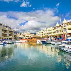 Puerto Marina Waterfront Appartement *