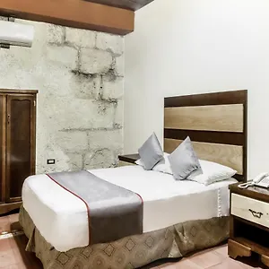 Hotell Zapata Plaza & Hotel 3*